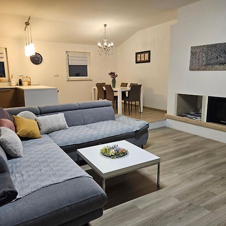 Apartment Robi Умаг Экстерьер фото